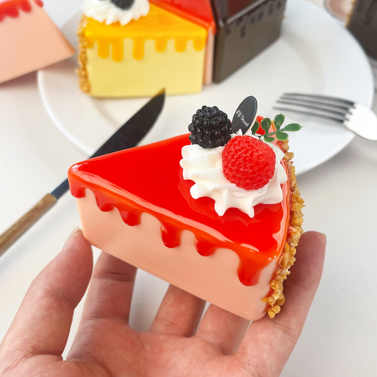 Fake Birthday Cake Simulation  - Photography Triangle 评论和价格