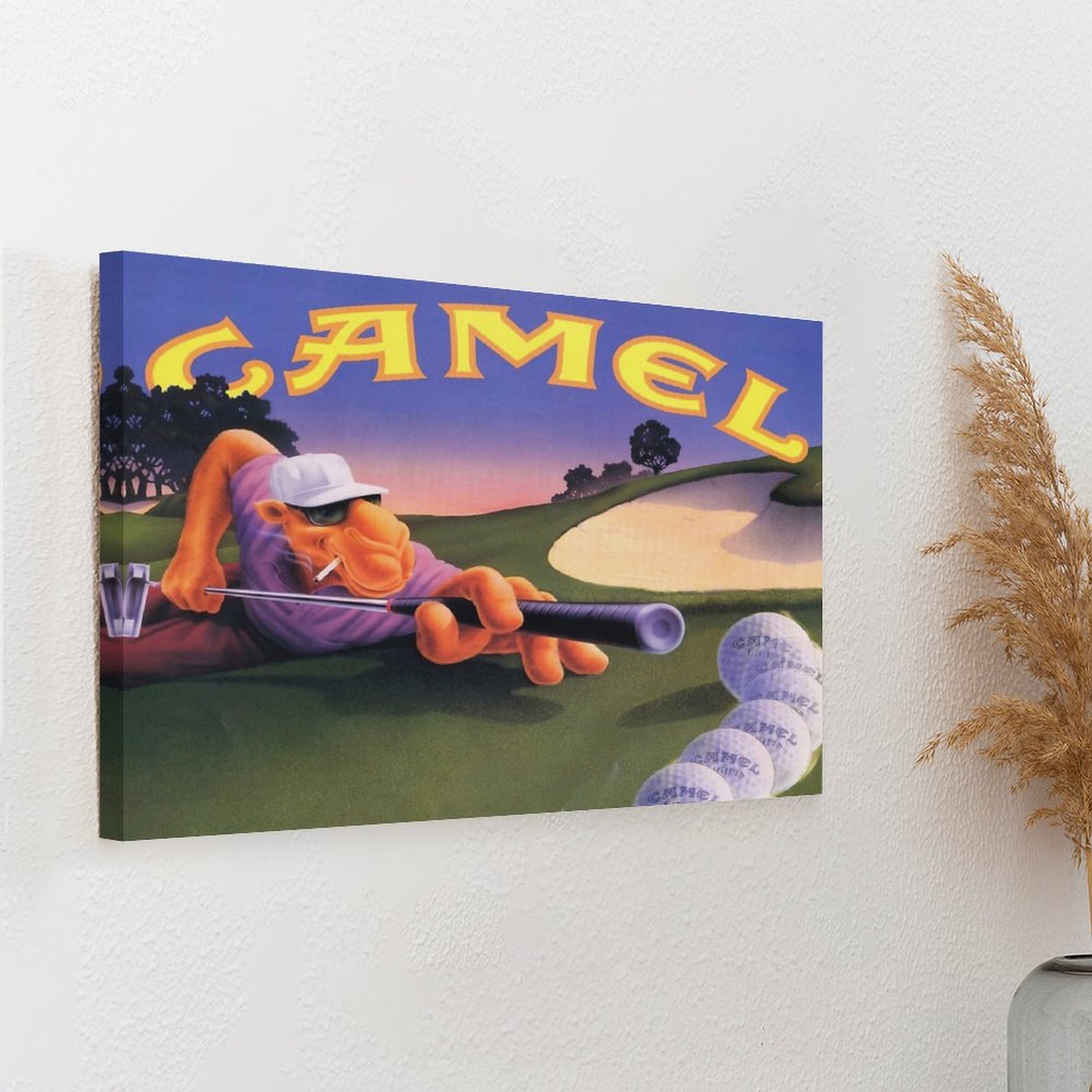 Vintage Joe Camel Roulette Ad  - Photography Pose 评论和价格
