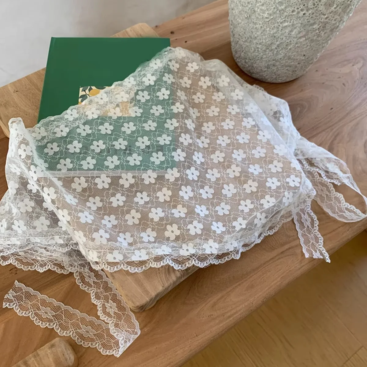 Lace Flower Elegant Temperamen - Photography Triangle 评论和价格